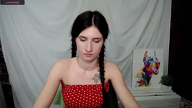 MaryEm976 online show from March 10, 2025, 11:45 am