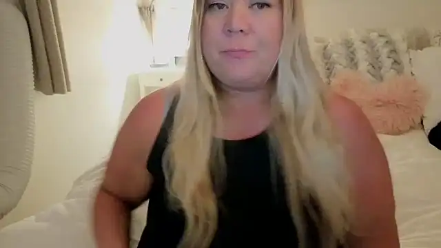 Snapshot of JESS_LOVES chatting on September 26, 2025, 2:18 am JESS LOVES online show from September 26, 2025, 2:18 am