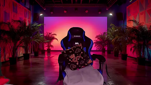 RoseBlooom online show from October 6, 2025, 3:29 am