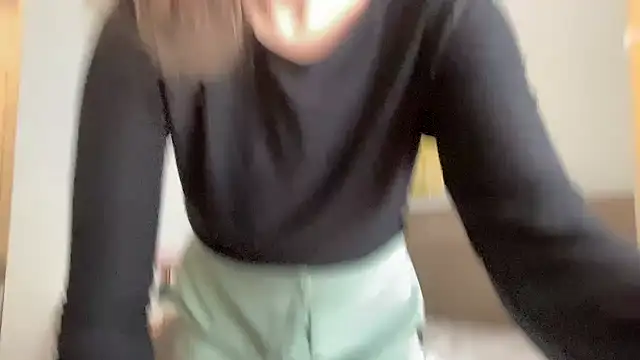 Mollyy998 online show from January 7, 2026, 8:19 am