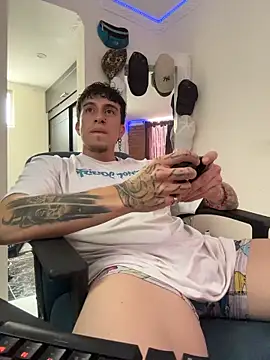 strongboy  online show from February 20, 2026, 5:59 pm