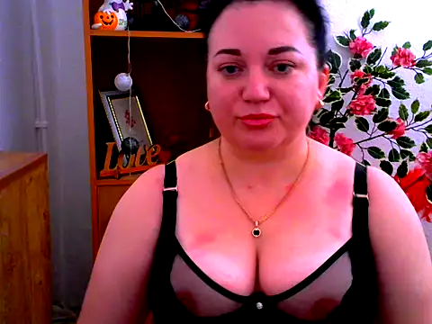 AmanaGi online show from November 24, 2025, 4:40 pm