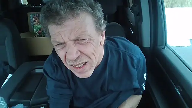 Snapshot of mrbigandthick1860 chatting on February 14, 2026, 5:46 pm mrbigandthick1860 online show from February 14, 2026, 5:46 pm