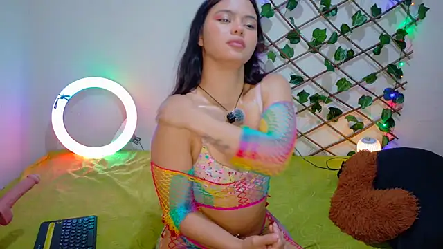 -Camila  online show from March 7, 2026, 4:23 pm