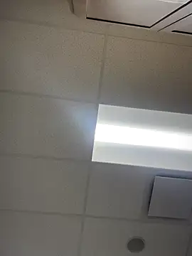 Snapshot of cinnatitties chatting on October 21, 2025, 4:17 pm cinnatitties online show from October 21, 2025, 4:17 pm