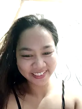 Snapshot of Hotbaby_1523 chatting on October 10, 2025, 12:44 am Hotbaby 1523 online show from October 10, 2025, 12:44 am