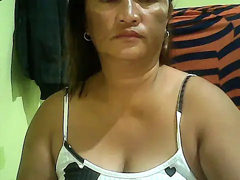 hott scarlett online show from July 1, 2026, 1:39 am