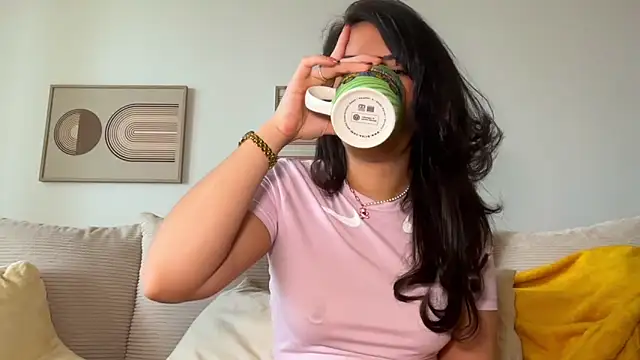 Snapshot of SissiVienna chatting on March 12, 2026, 11:47 am SissiVienna online show from March 12, 2026, 11:47 am