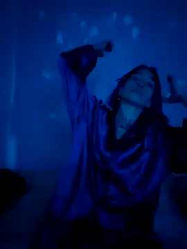 fablob23 online show from March 13, 2025, 7:31 am