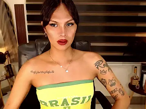 SarahAmber online show from November 18, 2025, 10:29 am