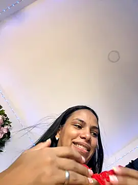Snapshot of ArielleMillerr chatting on September 30, 2025, 5:52 pm ArielleMillerr online show from September 30, 2025, 5:52 pm