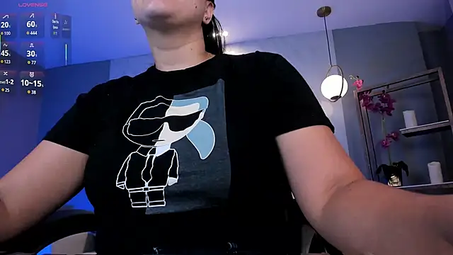 MartinnaBonnet online show from September 10, 2025, 10:03 am