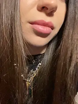  realbeautyinside online show from February 23, 2025, 2:57 pm