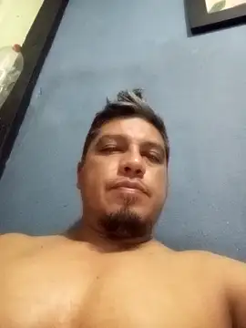 Snapshot of Vulckano43 chatting on March 11, 2025, 8:20 pm Vulckano43 online show from March 11, 2025, 8:20 pm