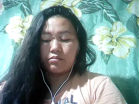 Snapshot of Sexyhorney4u chatting on February 14, 2025, 4:09 pm Sexyhorney4u online show from February 14, 2025, 4:09 pm