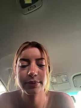 Snapshot of belaa_1 chatting on April 15, 2026, 7:58 pm belaa 1 online show from April 15, 2026, 7:58 pm