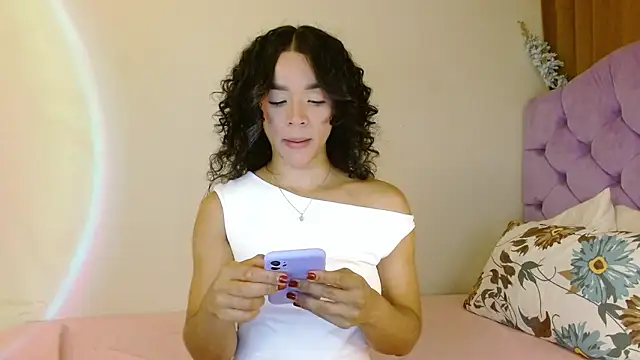 Snapshot of kiarablue chatting on March 28, 2026, 4:13 am kiarablue online show from March 28, 2026, 4:13 am