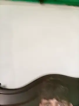 Miguel 1233 online show from October 24, 2025, 2:38 pm