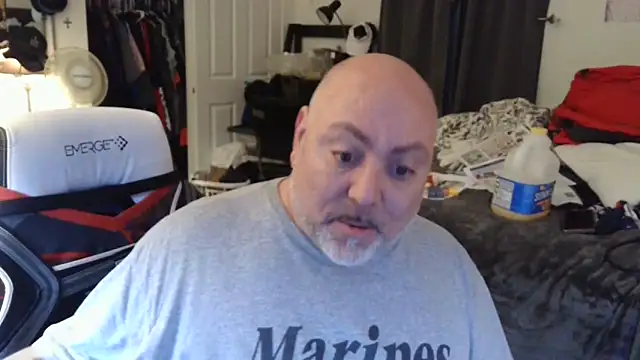 Snapshot of Drake_DVamp chatting on March 21, 2025, 4:49 am Drake DVamp online show from March 21, 2025, 4:49 am