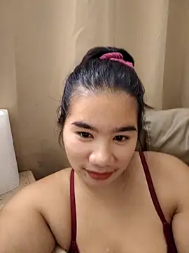 Snapshot of Kissy07 chatting on February 3, 2026, 2:53 am Kissy07 online show from February 3, 2026, 2:53 am