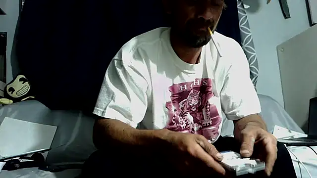 goodick4u28 online show from May 10, 2026, 3:54 am