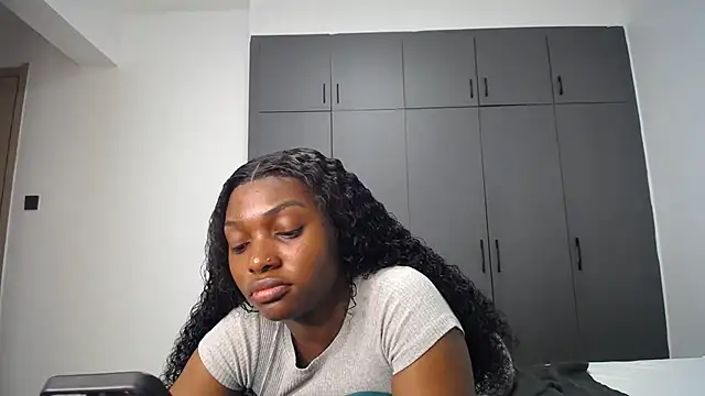 Snapshot of Pretty_Liya08 chatting on May 8, 2026, 10:19 am Pretty Liya08 online show from May 8, 2026, 10:19 am