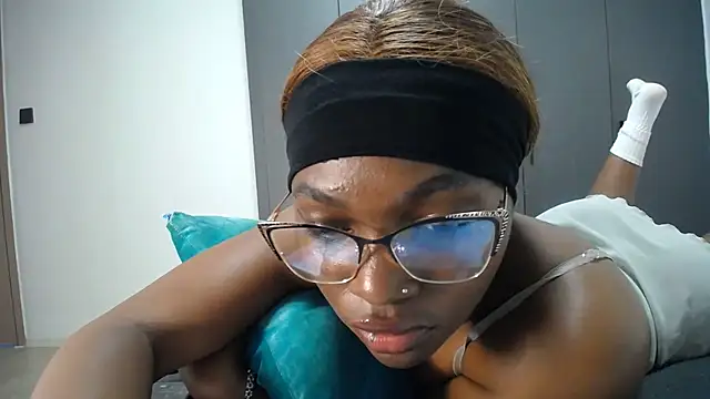 Snapshot of Pretty_Liya08 chatting on April 26, 2026, 7:38 am Pretty Liya08 online show from April 26, 2026, 7:38 am