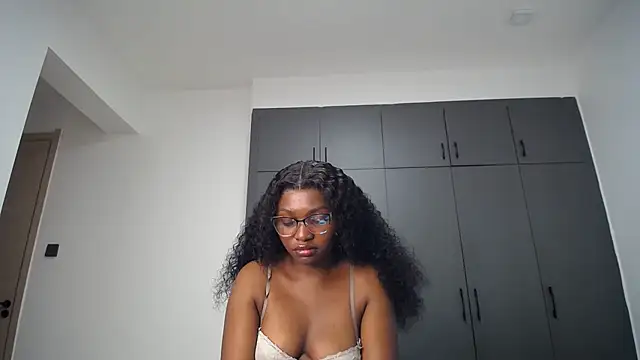 Snapshot of Pretty_Liya08 chatting on May 15, 2026, 2:37 pm Pretty Liya08 online show from May 15, 2026, 2:37 pm