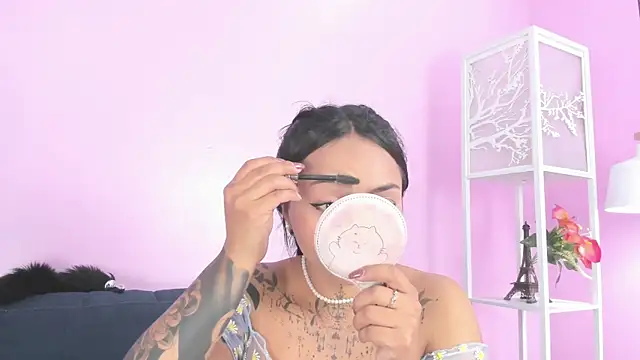 Snapshot of miss_soffi_ chatting on September 24, 2025, 6:25 pm miss soffi online show from September 24, 2025, 6:25 pm