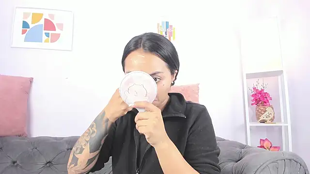 Snapshot of miss_soffi_ chatting on March 15, 2025, 12:13 pm miss soffi online show from March 15, 2025, 12:13 pm