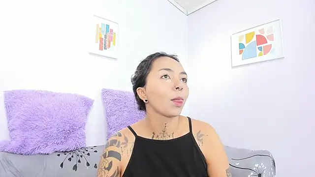 Snapshot of miss_soffi_ chatting on October 14, 2025, 12:28 pm miss soffi online show from October 14, 2025, 12:28 pm