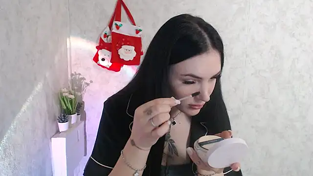 MisssShy  online show from December 20, 2025, 5:21 am