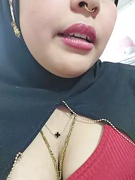 Hana    online show from March 17, 2026, 12:02 am