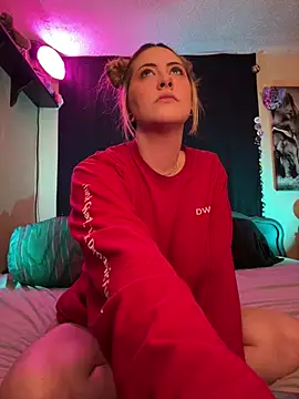 Mallorykoxx69 online show from February 15, 2026, 8:57 am