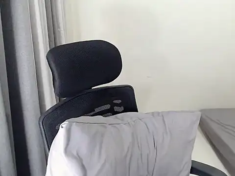 Chubbytransgirl21 online show from December 19, 2025, 8:49 am