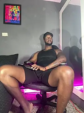 Snapshot of blackdrey18 chatting on January 28, 2025, 1:59 pm blackdrey18 online show from January 28, 2025, 1:59 pm