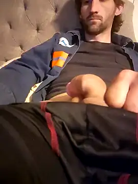 lewis7869 online show from March 15, 2025, 11:29 am