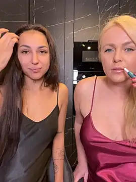 Snapshot of Keep_us_wild chatting on March 11, 2025, 7:46 am Keep us wild online show from March 11, 2025, 7:46 am