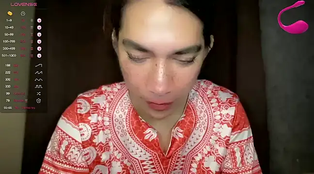 Snapshot of QUEEN_LILITH chatting on March 7, 2025, 7:08 am QUEEN LILITH online show from March 7, 2025, 7:08 am