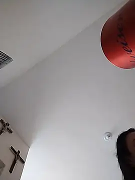 Yaya Mineira online show from February 2, 2026, 7:57 pm