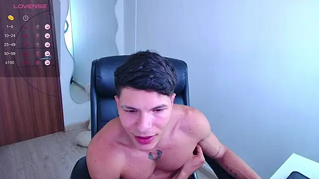 Snapshot of harrisoncuper chatting on March 15, 2026, 9:33 pm harrisoncuper online show from March 15, 2026, 9:33 pm