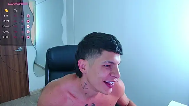 Snapshot of harrisoncuper chatting on February 27, 2026, 2:56 am harrisoncuper online show from February 27, 2026, 2:56 am