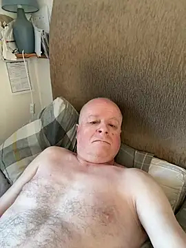 locallad88 online show from March 26, 2026, 7:39 am