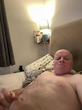 locallad88 online show from May 2, 2026, 7:52 pm