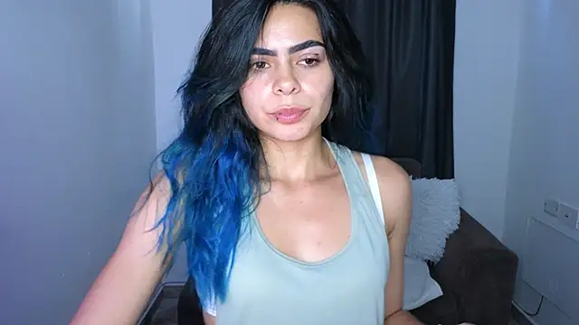 sexyladyy  online show from February 18, 2026, 10:28 pm