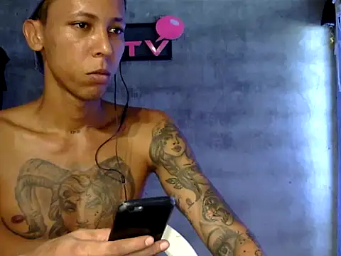 Snapshot of EL-CHICLE-TV chatting on February 26, 2025, 1:43 pm EL-CHICLE-TV online show from February 26, 2025, 1:43 pm