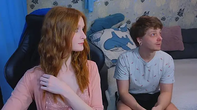 Snapshot of lakmsrrrmrrr chatting on February 15, 2026, 10:25 am lakmsrrrmrrr online show from February 15, 2026, 10:25 am