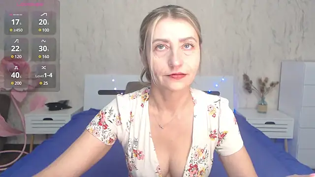 ZoeGrant online show from February 26, 2025, 8:58 pm