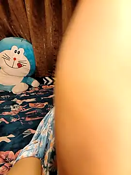 SugarNdBrownie online show from March 20, 2025, 6:31 pm