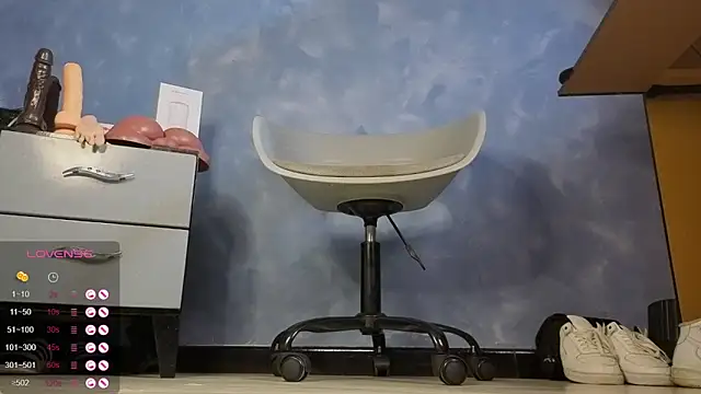 Snapshot of TomLover_12 chatting on January 31, 2026, 11:58 pm TomLover 12 online show from January 31, 2026, 11:58 pm